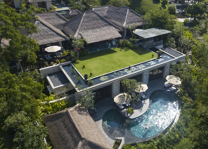 Four Seasons Bali At Bay Resort