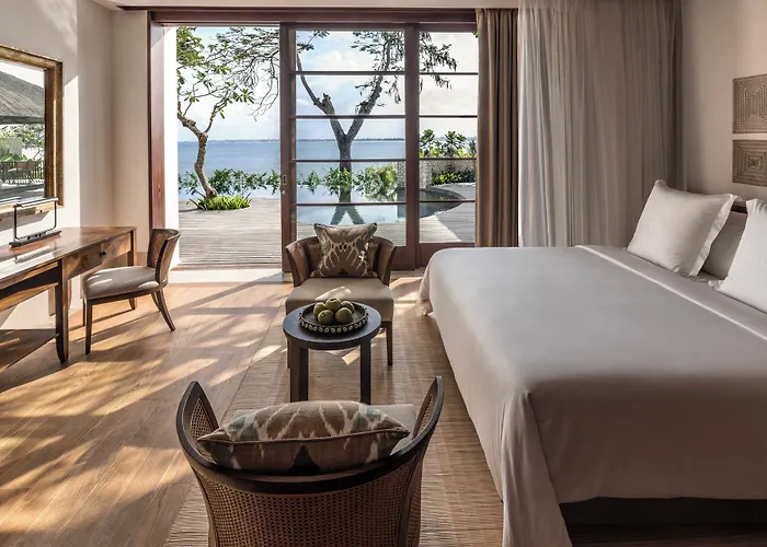 Four Seasons Bali At Bay Resort